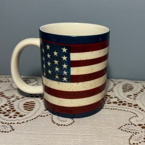 American Flag Mug - Red, White, and Blue